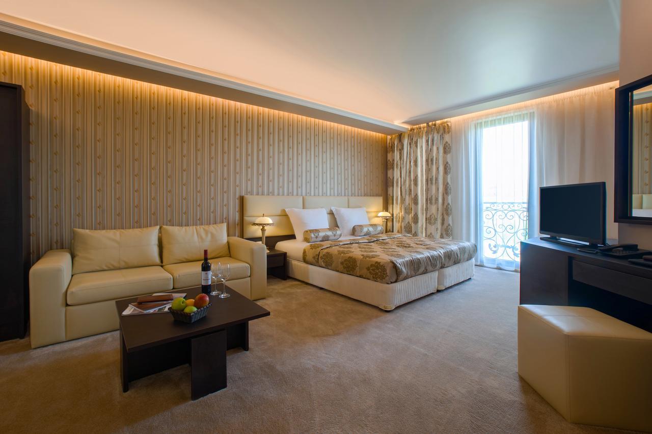 Mantar Spa Hotel Marikostinovo Zewnętrze zdjęcie