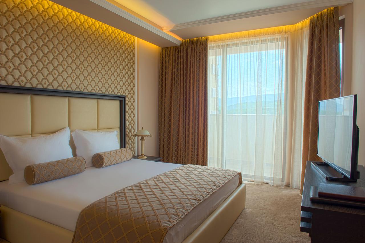 Mantar Spa Hotel Marikostinovo Zewnętrze zdjęcie